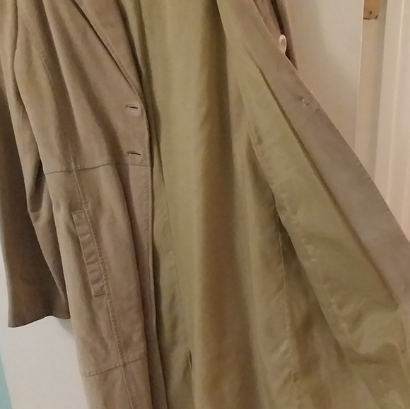Buckskin Leather Yellowstone Vibes Suede Trench - Picture 14 of 16